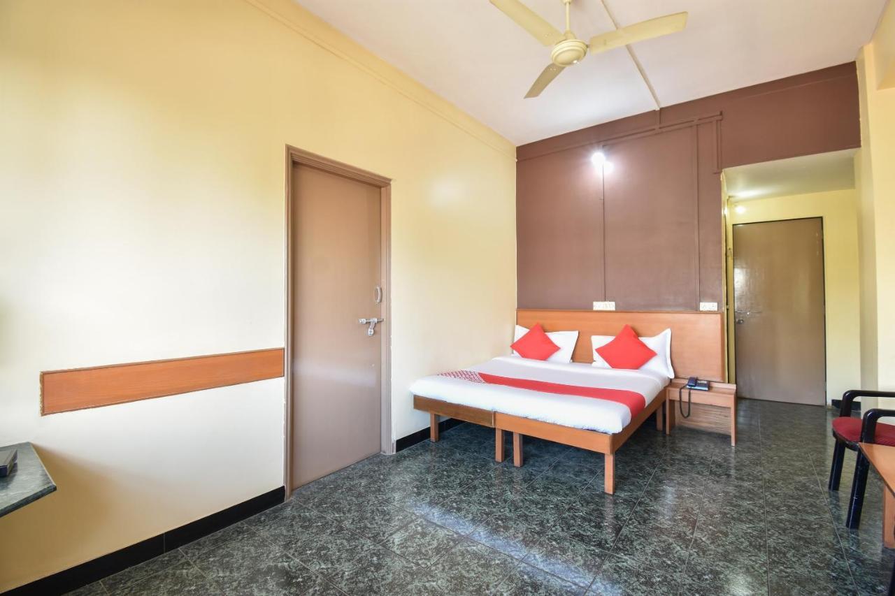 Oyo 63264 Hotel Shamiana Pandharpur Zewnętrze zdjęcie