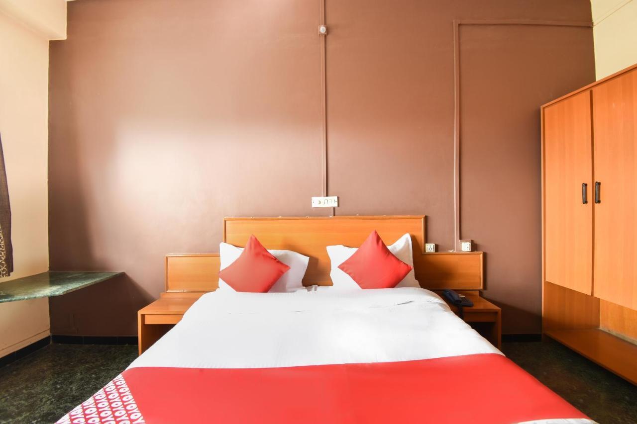 Oyo 63264 Hotel Shamiana Pandharpur Zewnętrze zdjęcie